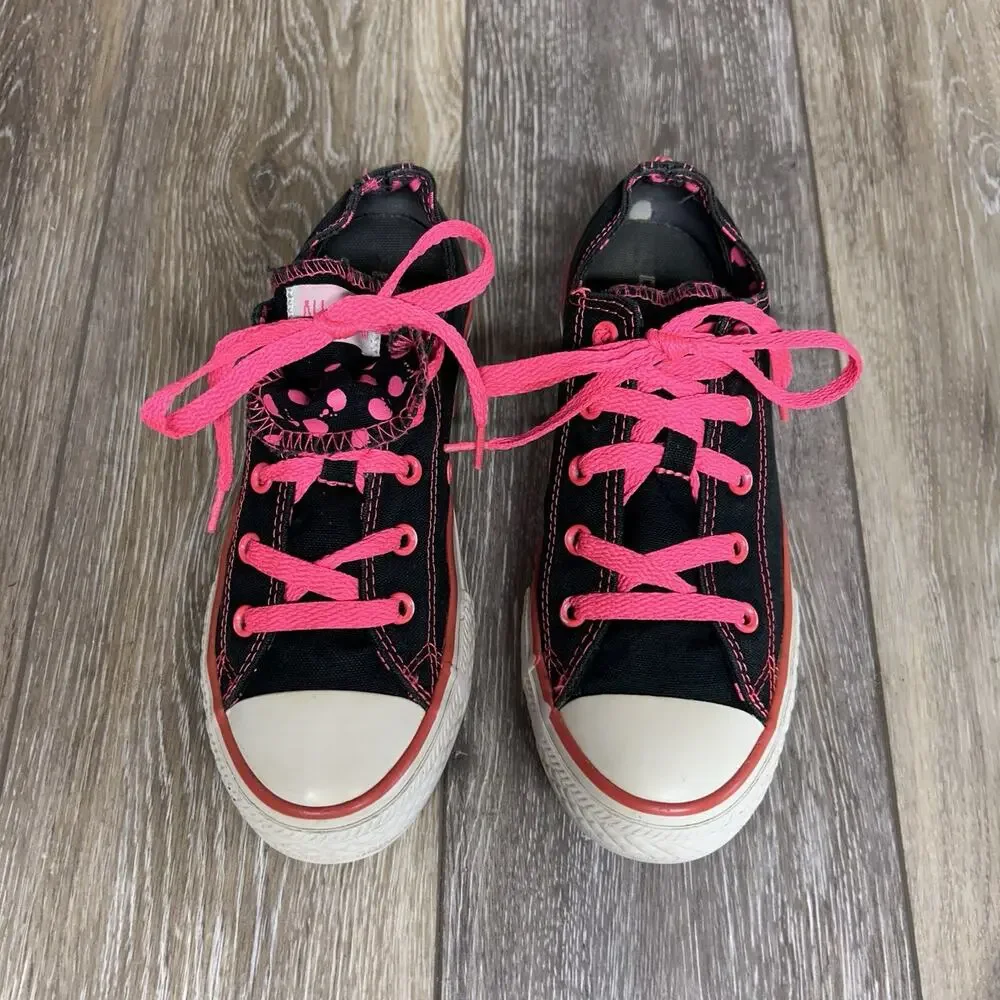 Converse previously owned